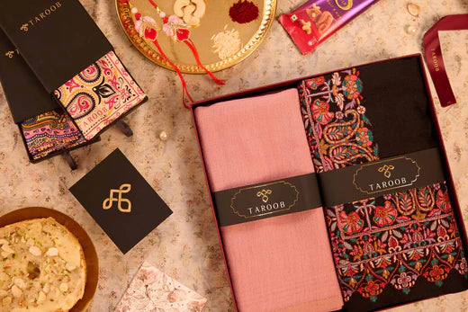 10 Perfect Raksha Bandhan Gift Sets to Surprise Your Sister
