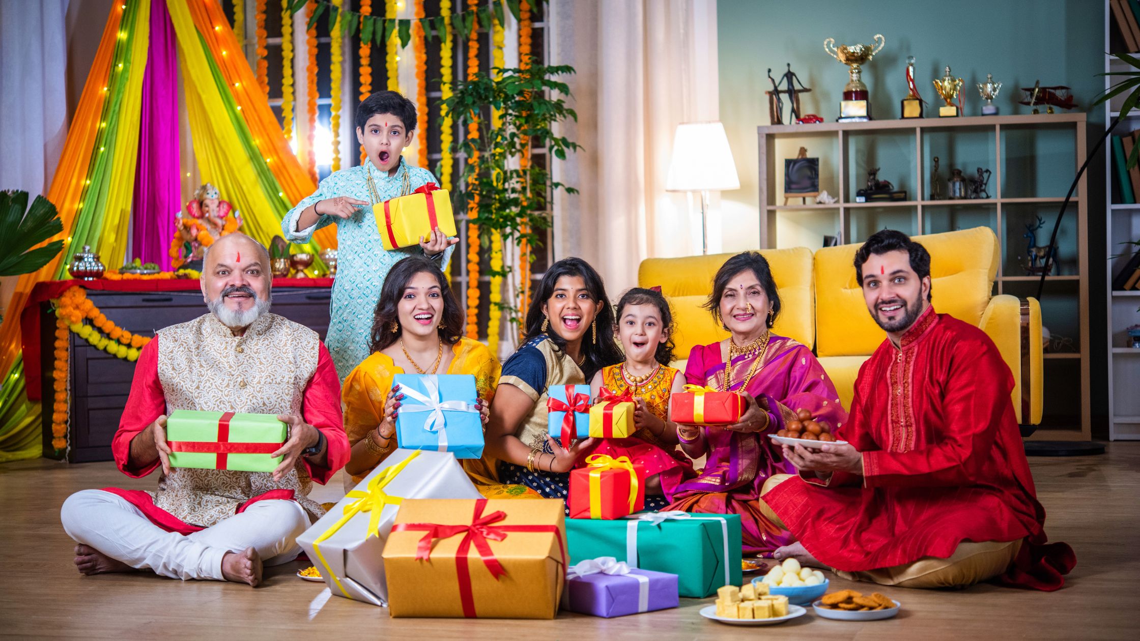 Running Out of Time? Last-Minute Diwali Gift Ideas for Family That Work Every Time
