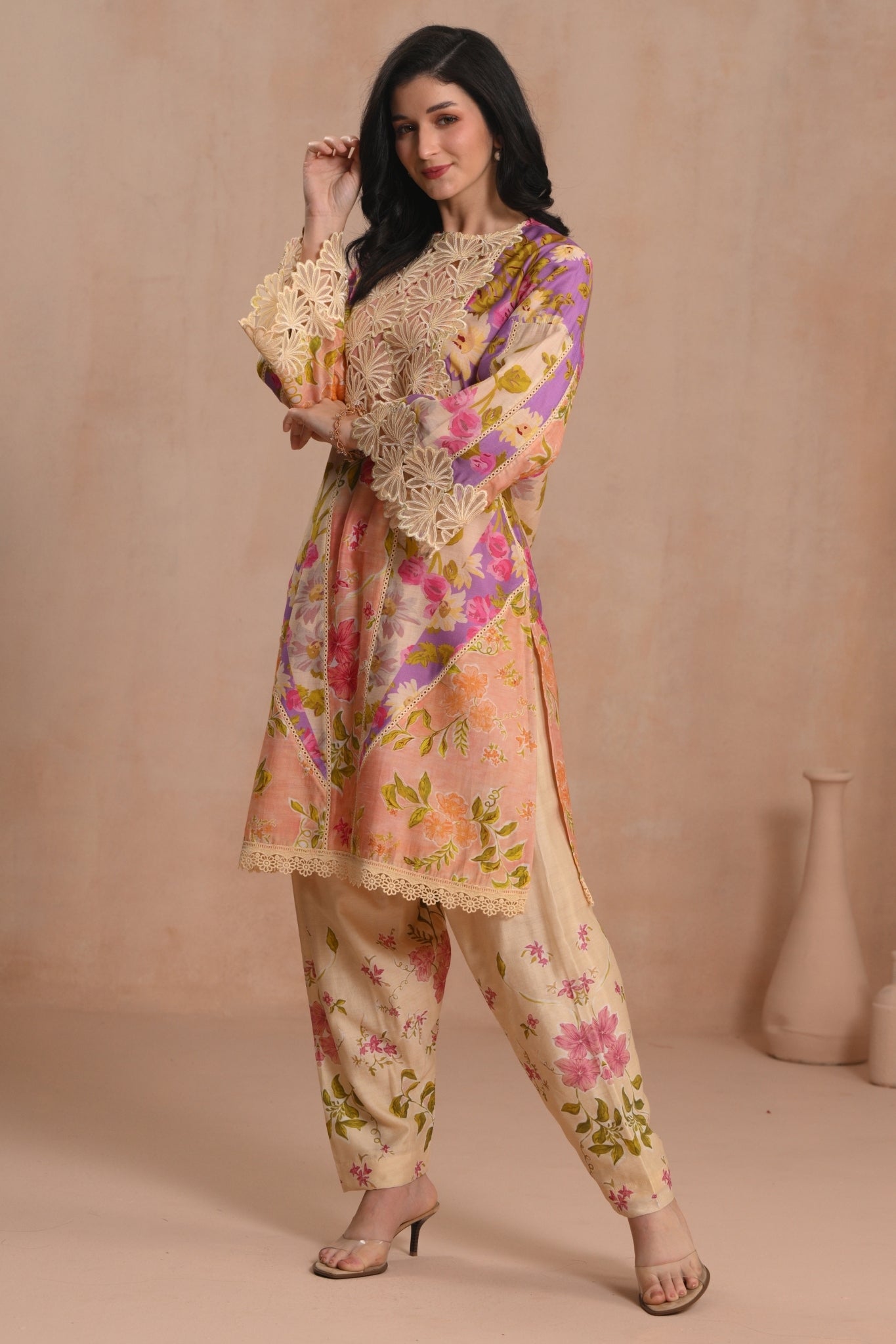 Pink Gulbahaar Kurta Set Taroob