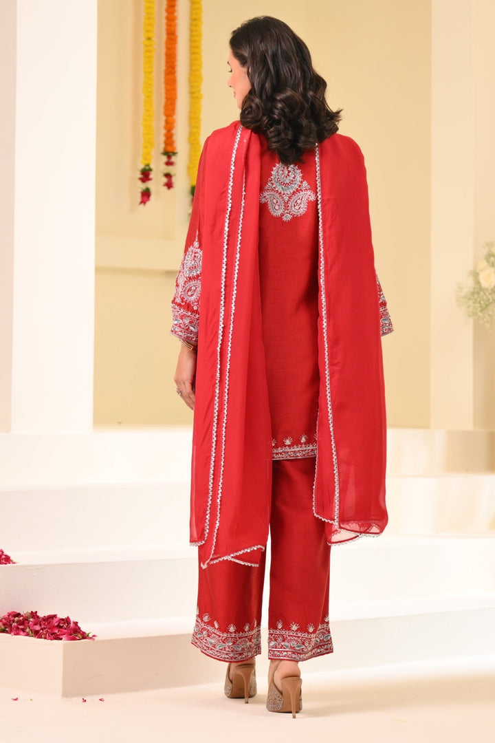 Taroob Chand Bagh Hand Embellished Kurta Set