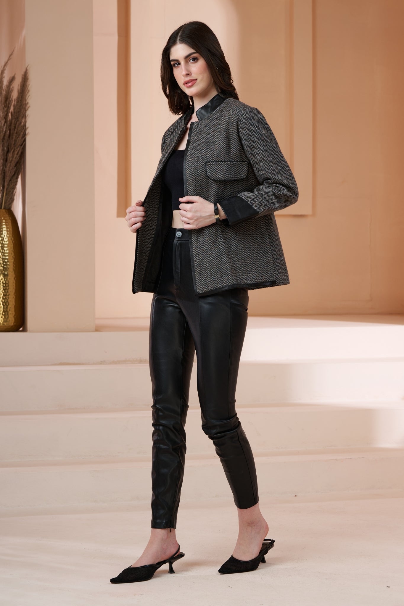 Taroob Herringbone Women Wool Short Jacket