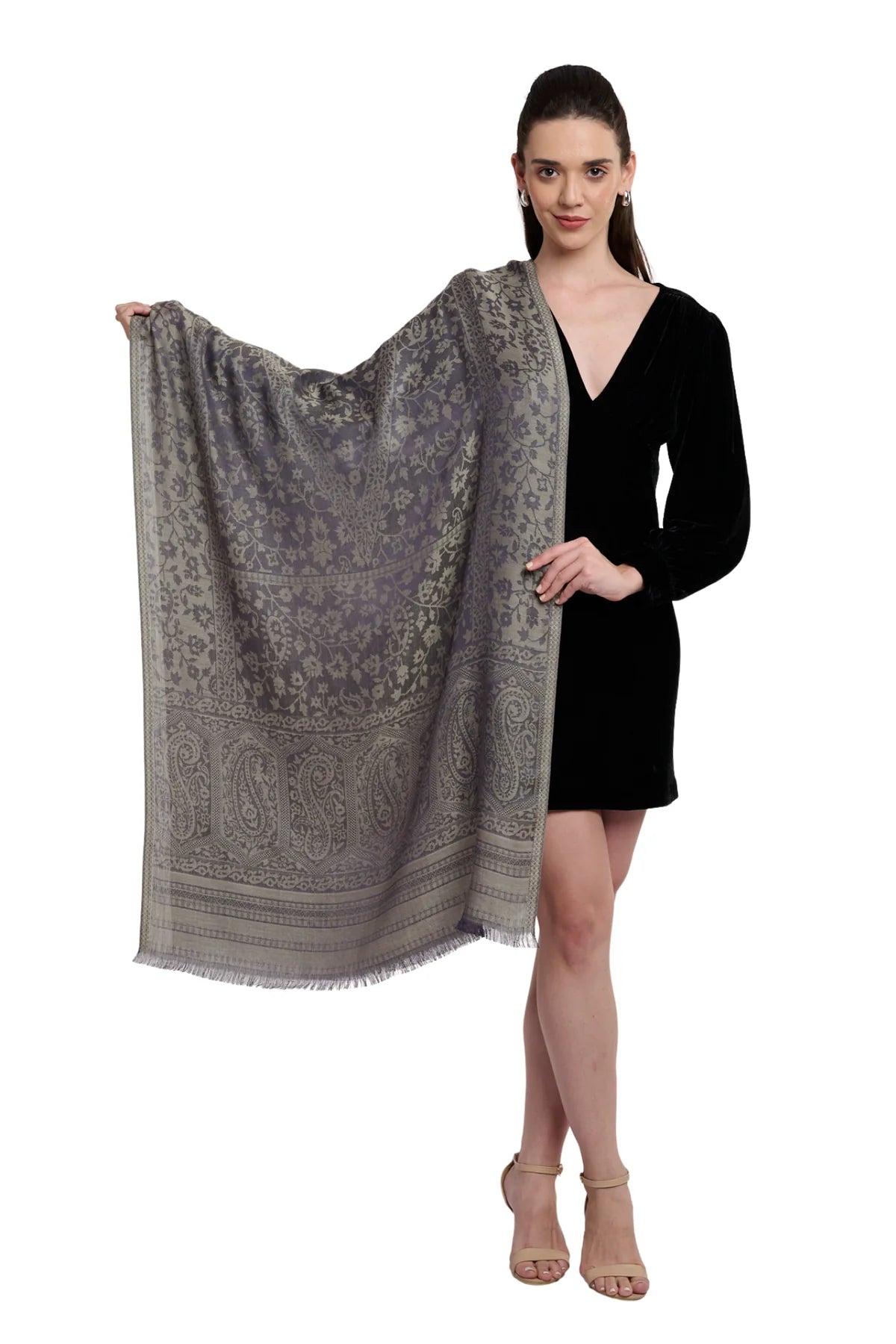 Taroob Gift Set of Silk Jamawar Stole & Pocket Square
