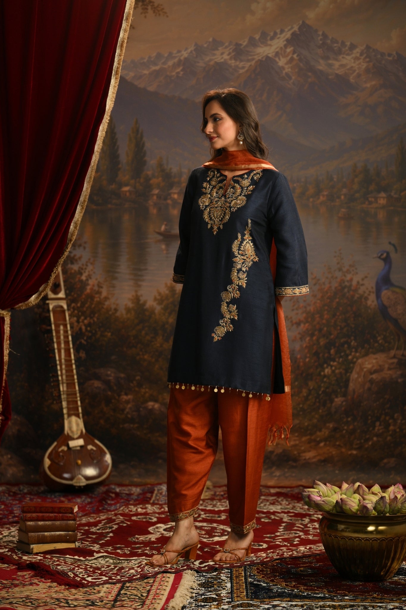 Navy Zeenat Hand Embroidered Kurta Set Taroob