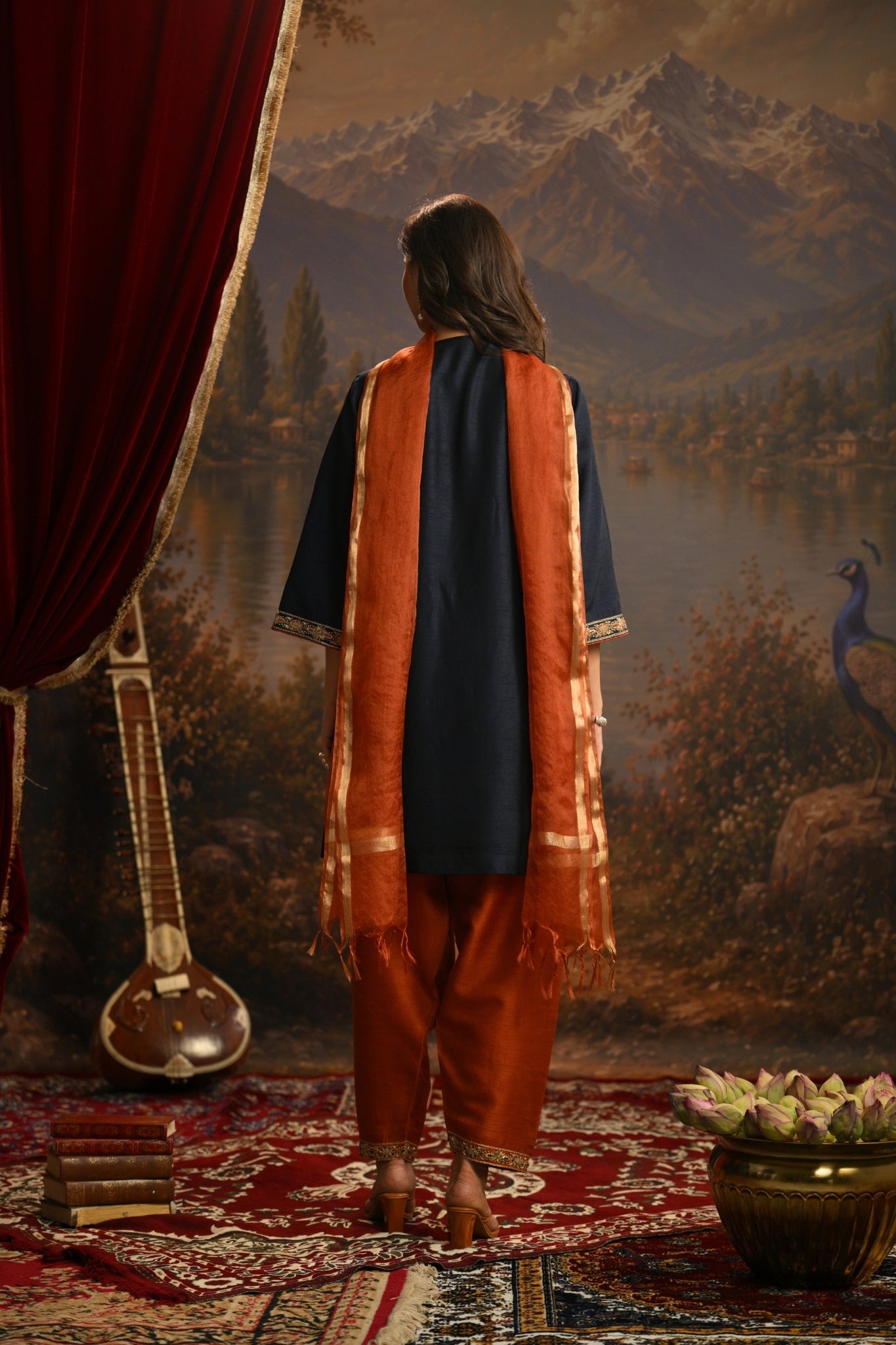 Navy Zeenat Hand Embroidered Kurta Set Taroob