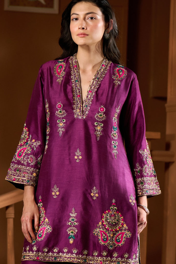 Taroob Chand Bagh Hand Embellished Kurta Set