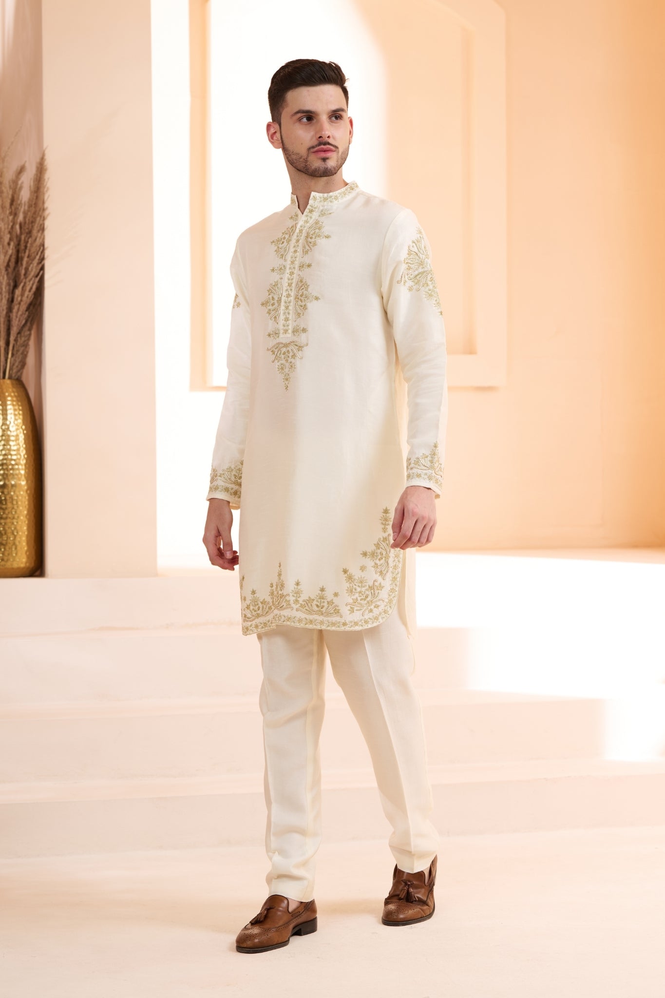 Taroob Hand Embroidered Zardozi Kurta Pajama Set