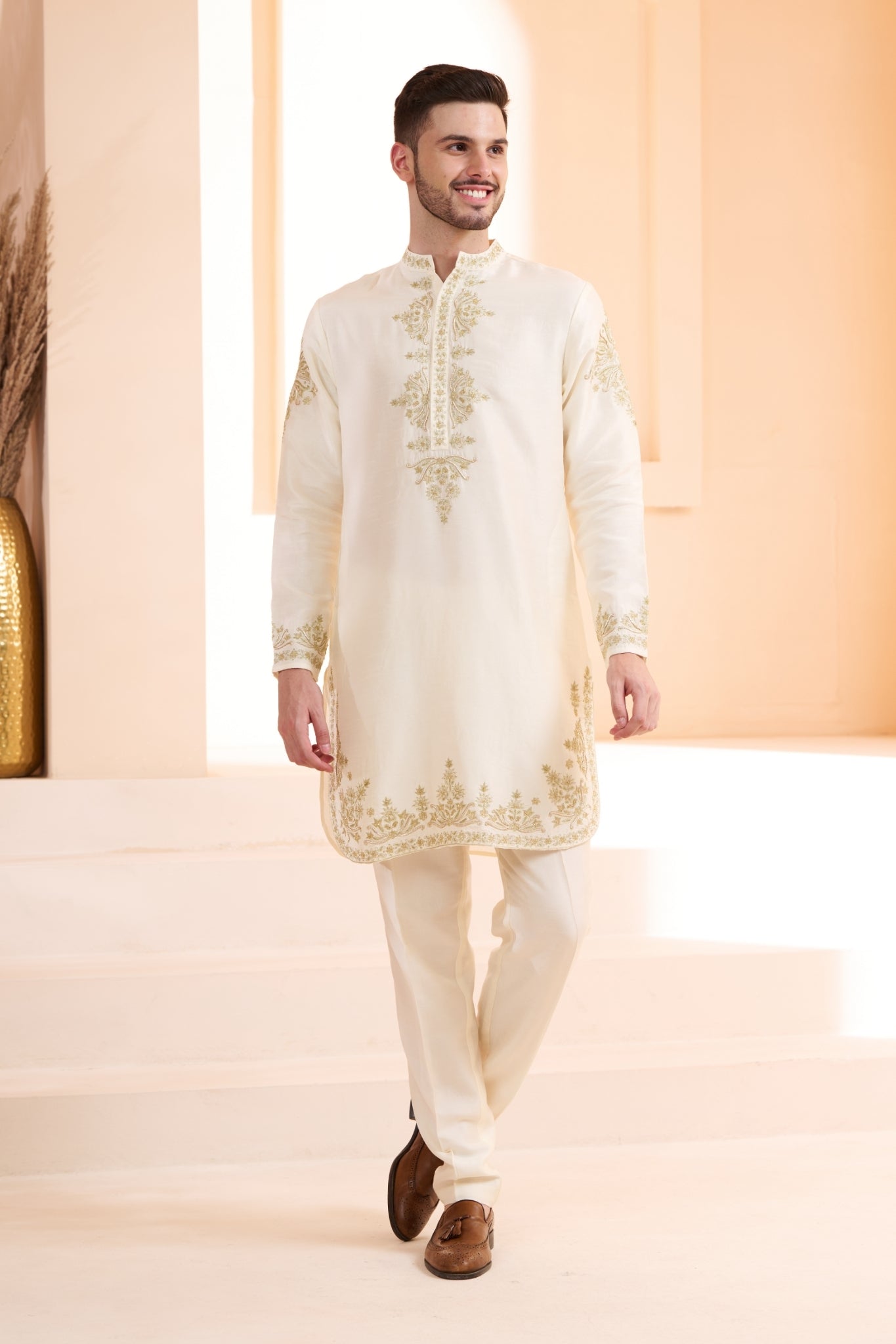 Taroob Hand Embroidered Zardozi Kurta Pajama Set