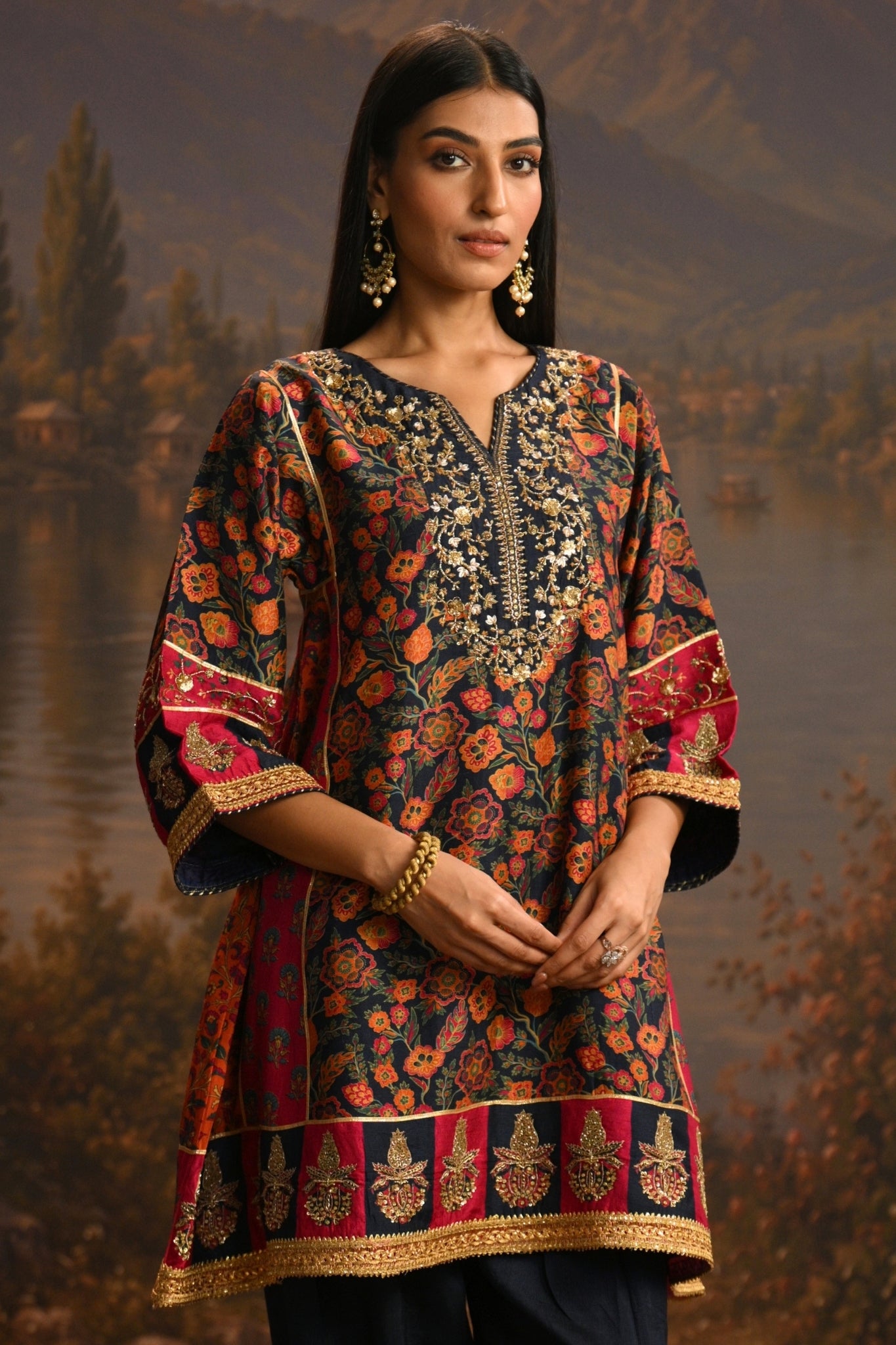 Navy Rangrez Bagh Embroidered Kurta Set Taroob