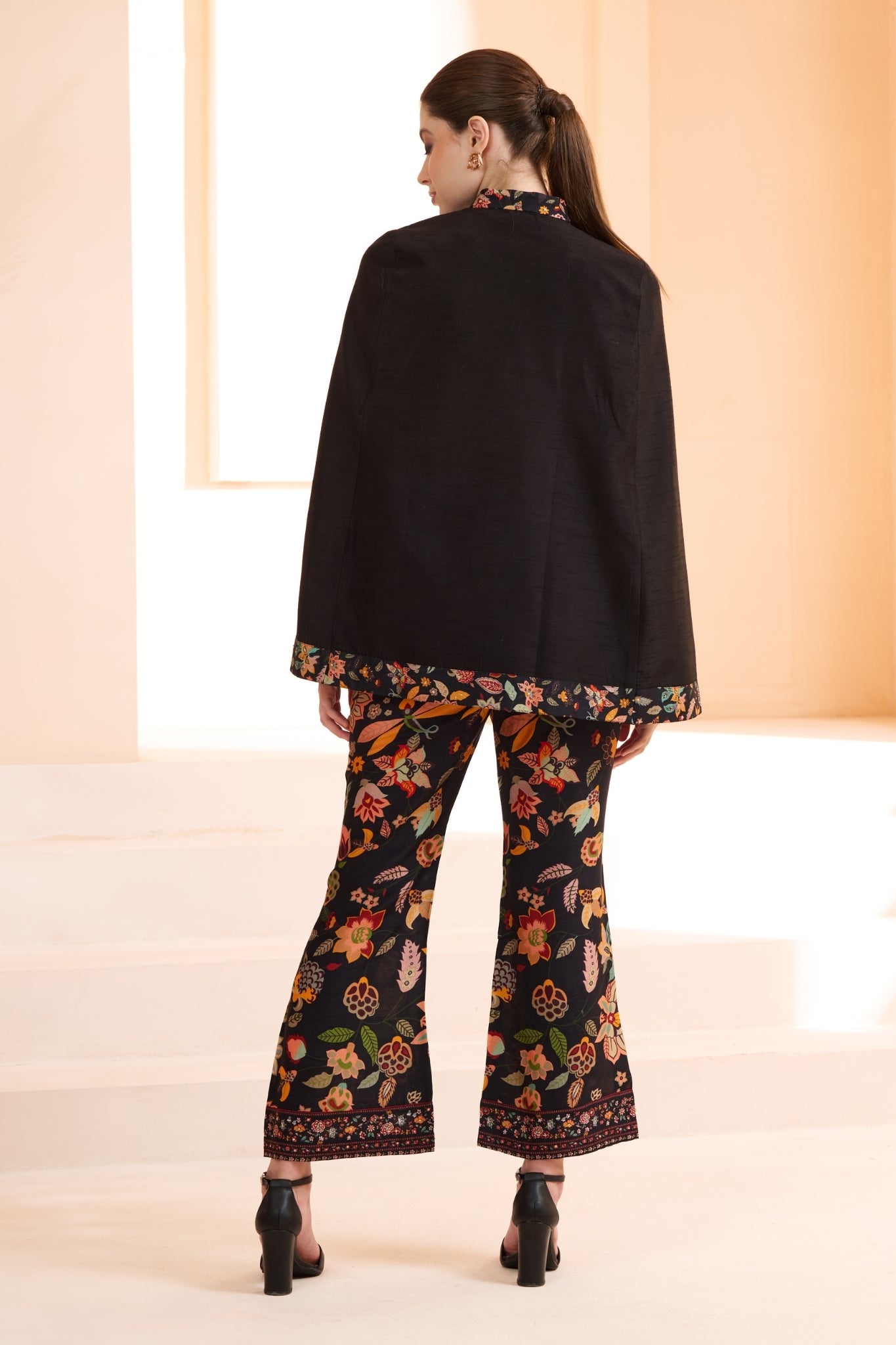 Taroob Floral Printed Co-ord Set with Embroidery Highlights