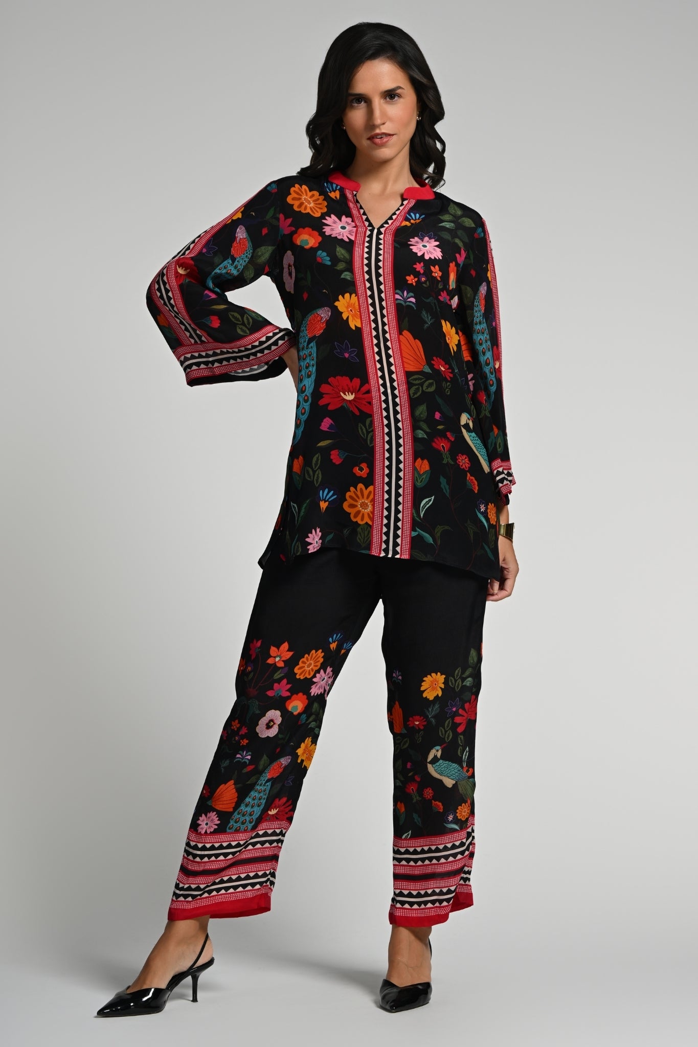 Bageecha Tunic Set – Women's Coords & Shirts – View 8 | Taroob