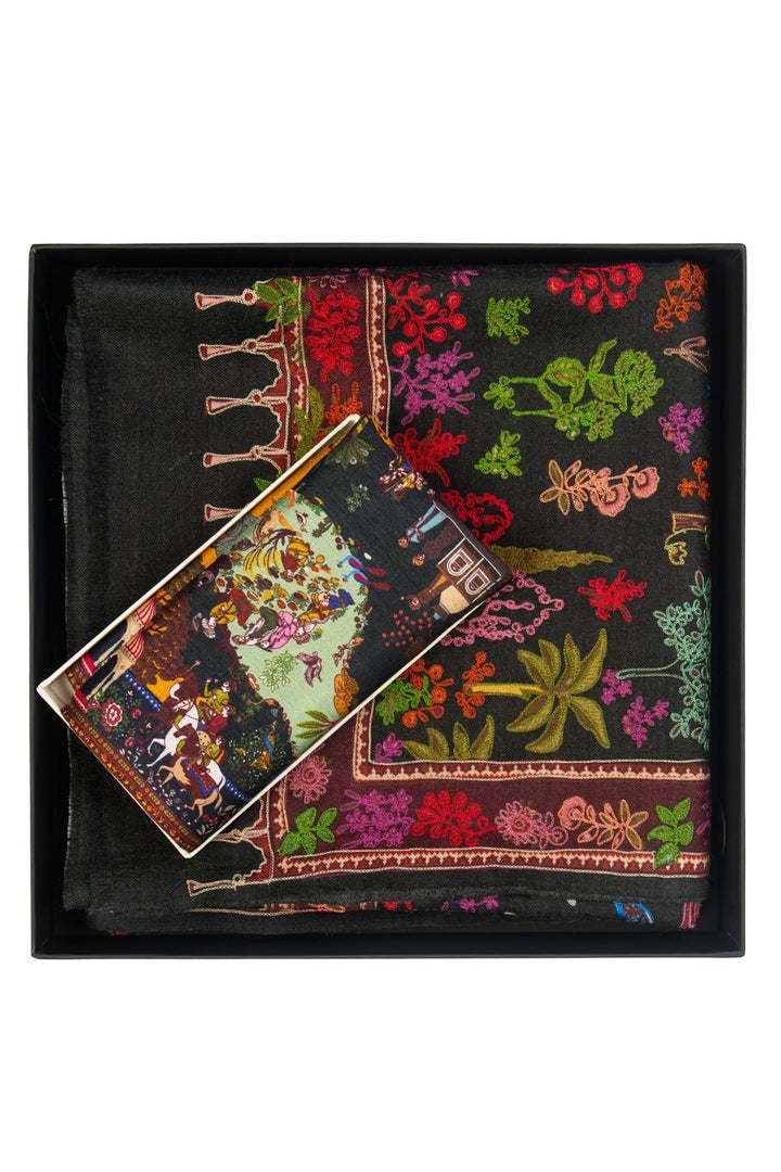 Taroob Couple Gift of Authentic Wool Kalamkari Stole for Her & Pocket Square for Him