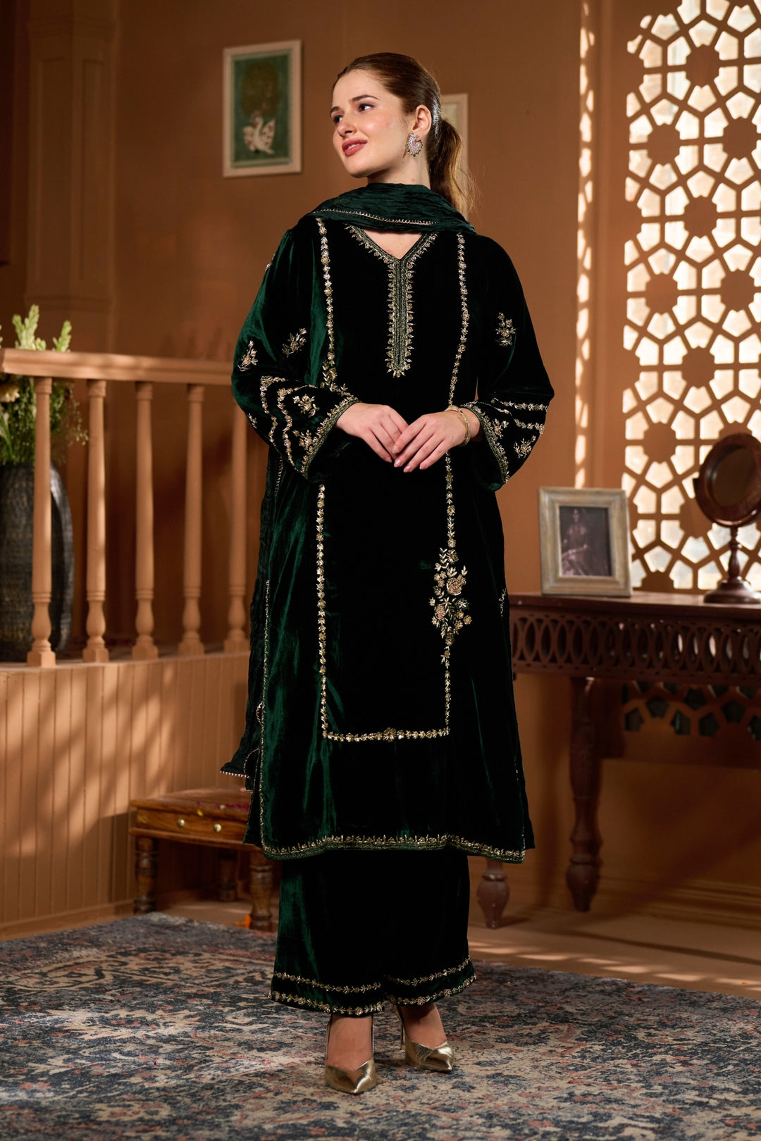 Taroob Floral Symphony Hand Embellished Kurta Set