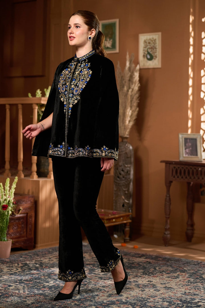Taroob Velvet  Embroidered Zewar Cape