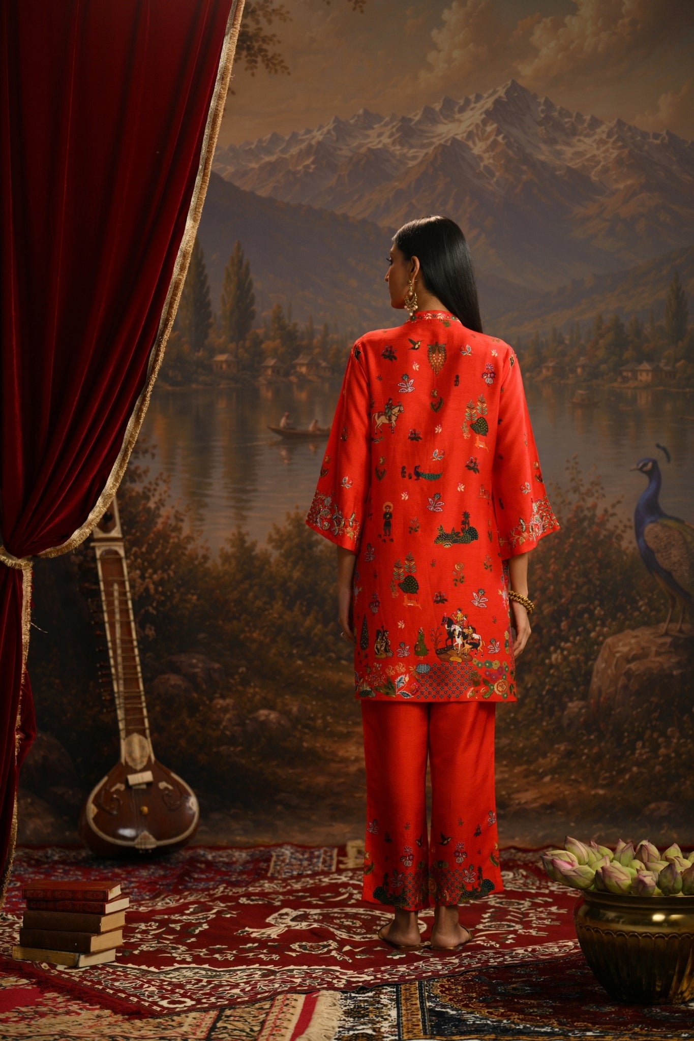 Laal Darbar Embroidered Kurta Set Taroob
