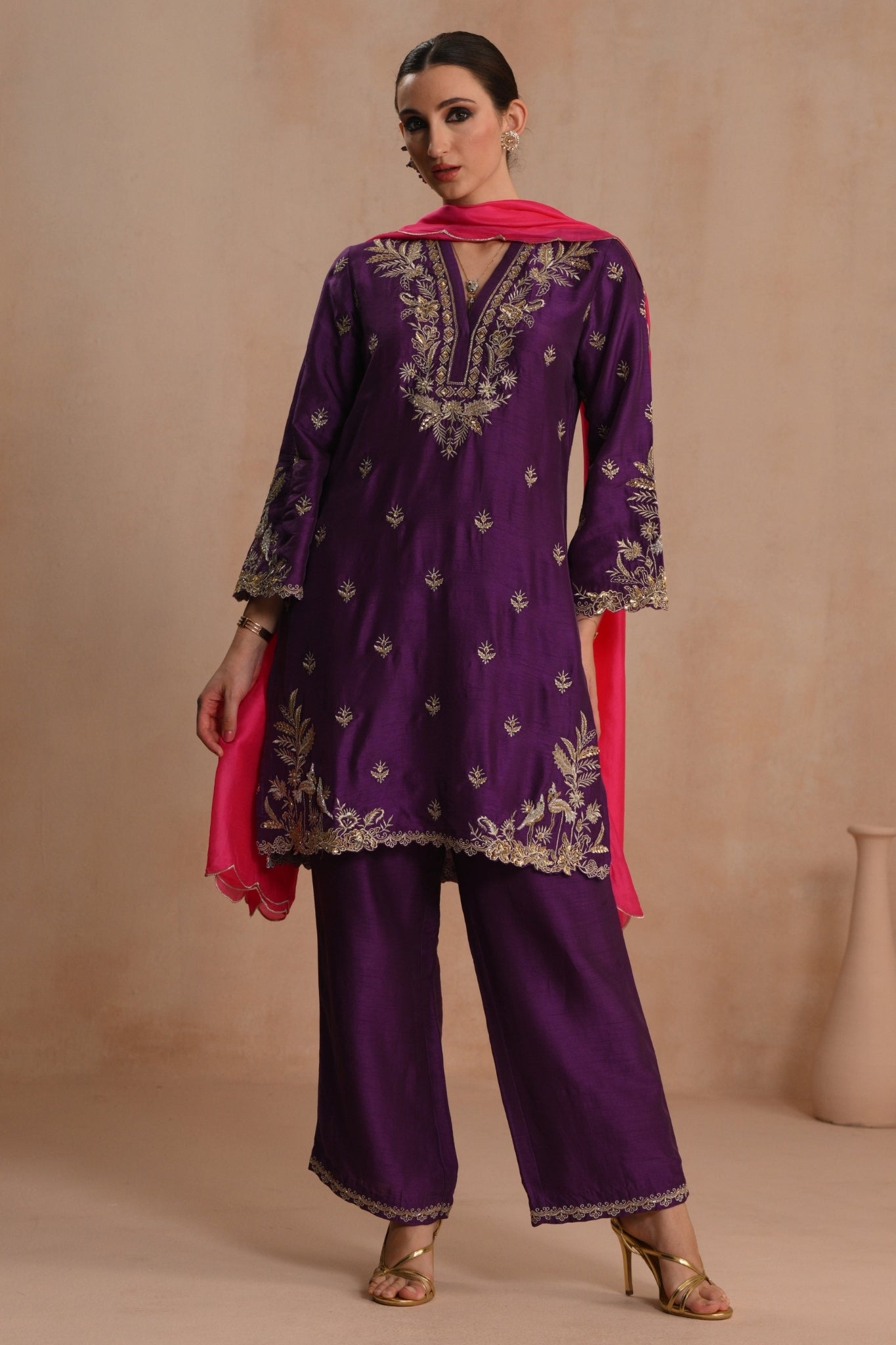 Women's Purple Nayab Hand Embroidered Kurta Set Taroob