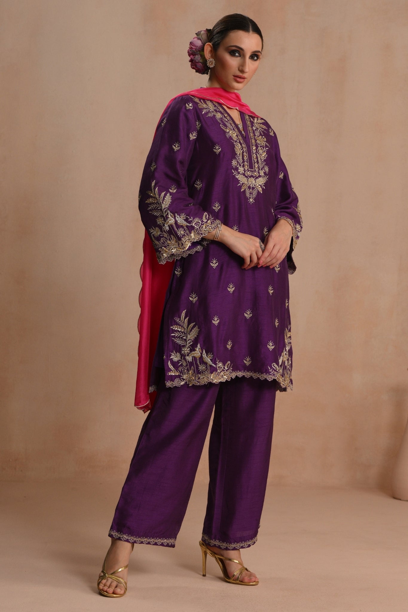 Women's Purple Nayab Hand Embroidered Kurta Set Taroob