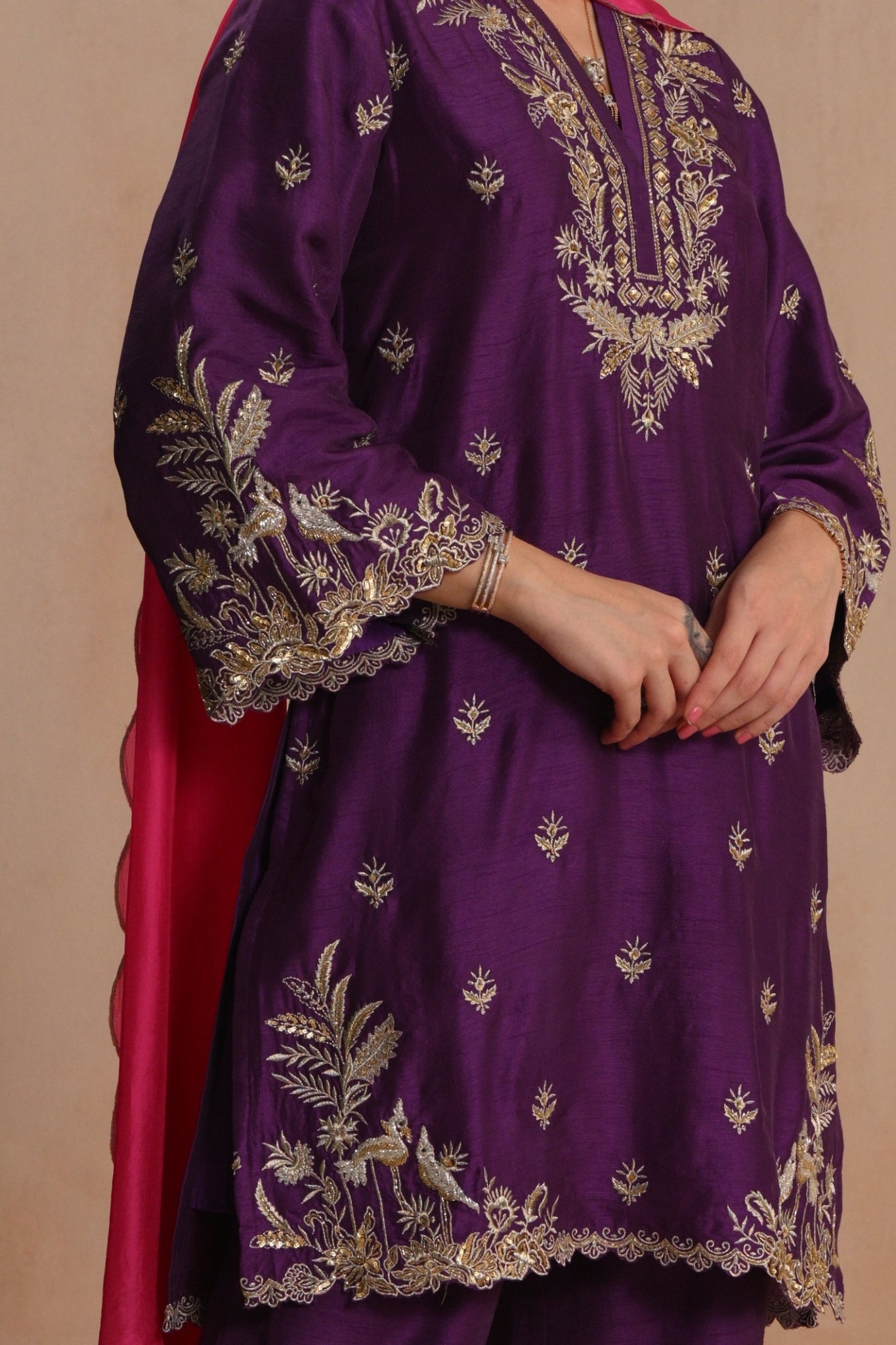 Women's Purple Nayab Hand Embroidered Kurta Set Taroob