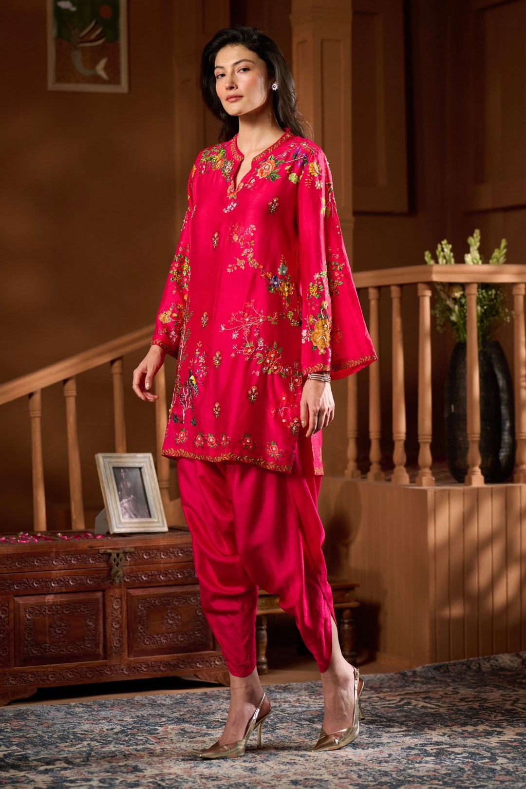 Taroob Mor Mahal Embroidered Kurta Set