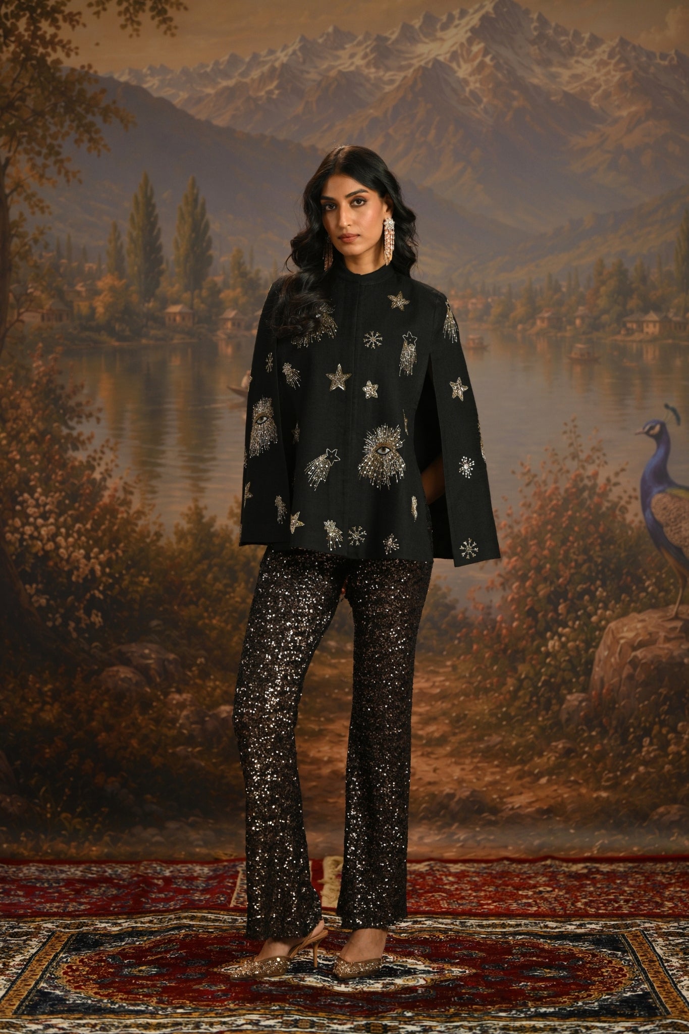 Black Embroidered Starry Eyes Cape Taroob