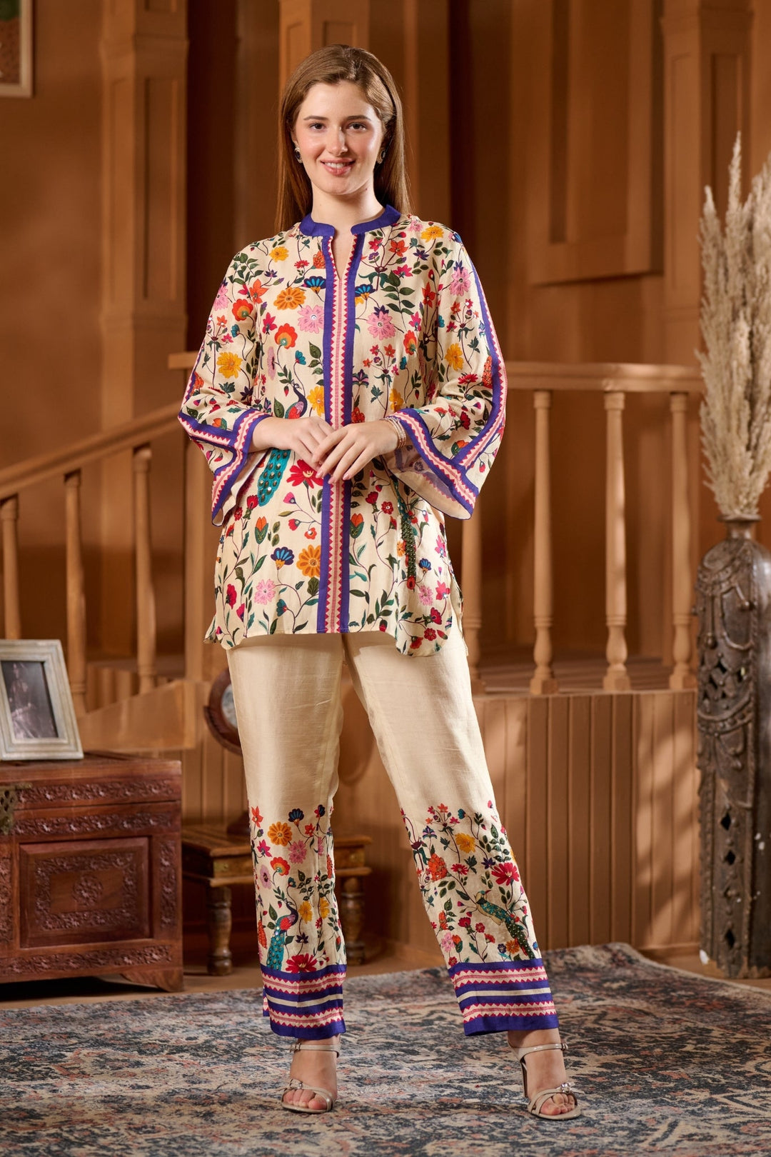 Taroob Bageecha Embroidered Tunic Set