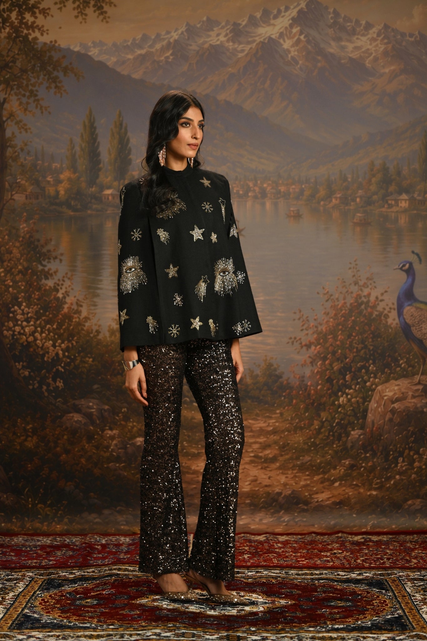 Black Embroidered Starry Eyes Cape Taroob