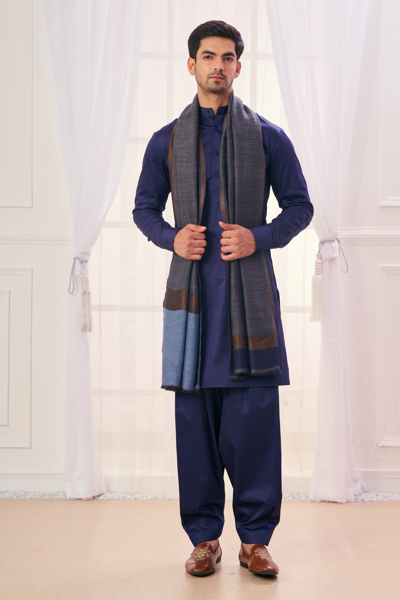 Taroob Fine Wool Moonlight Stole