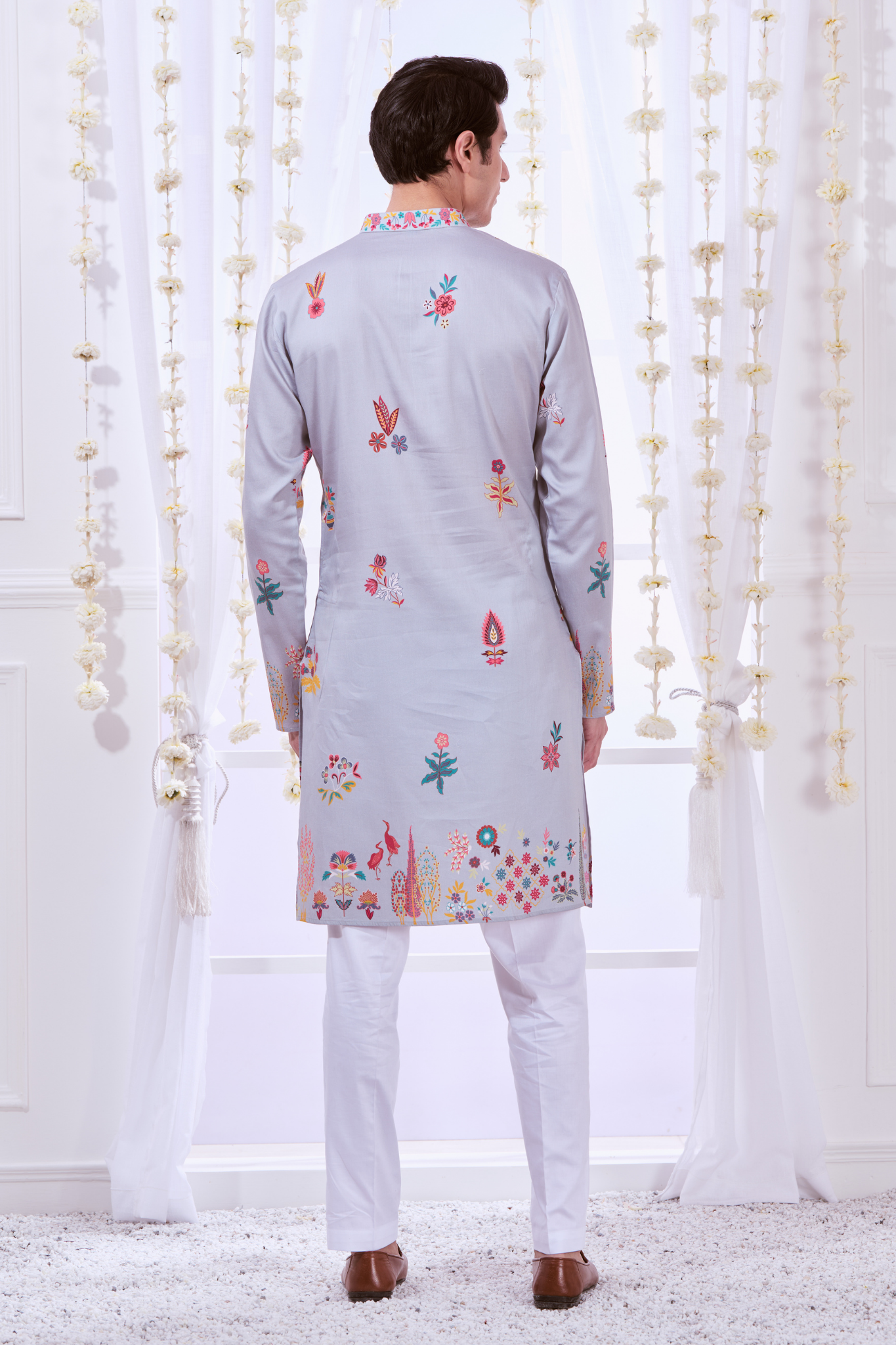 Nizam Kalamkari Printed Kurta Pajama Set – Men's – Alternate view | Taroob