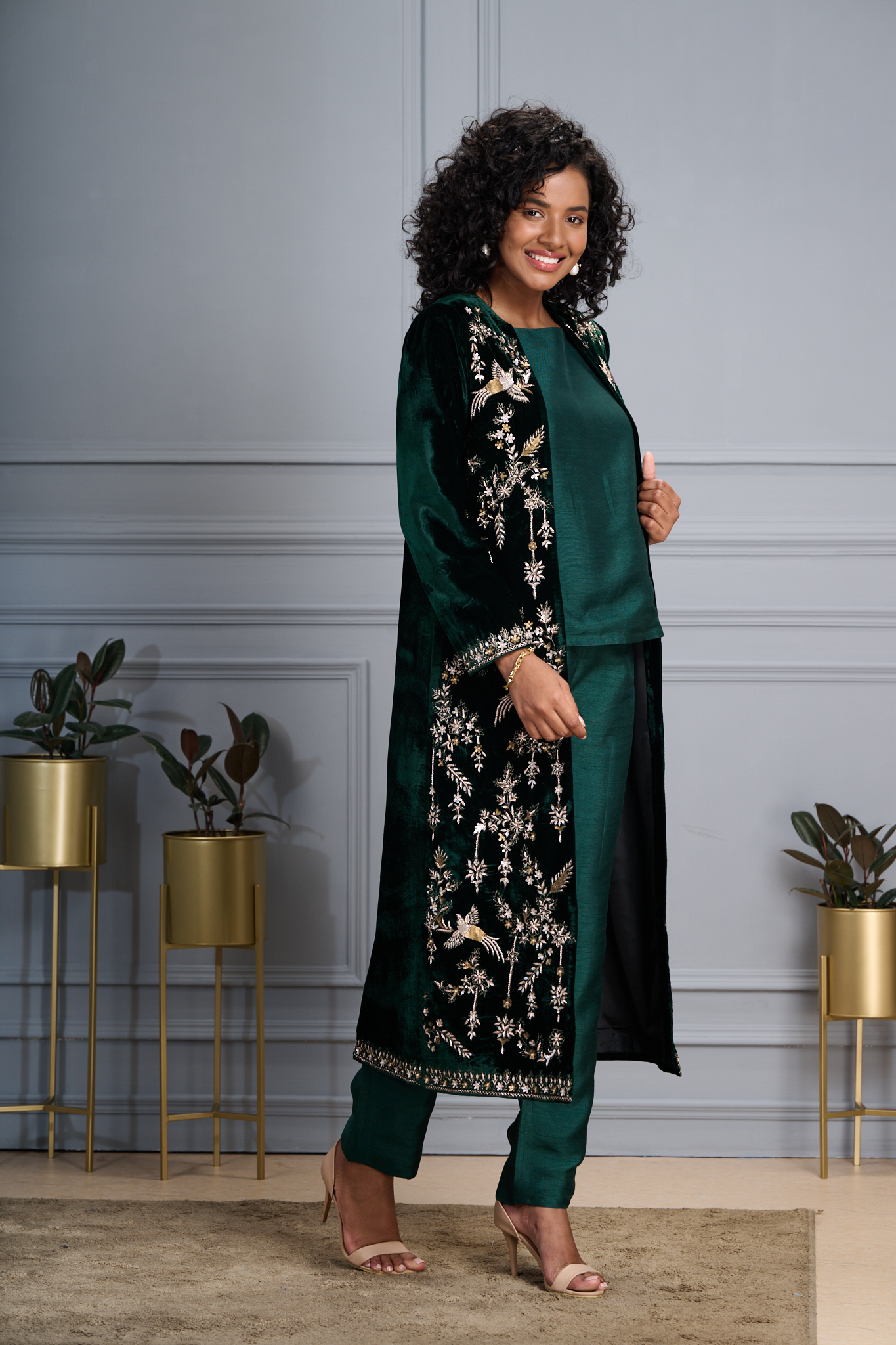 Taroob Hand Embellished Zardozi Velvet Long Coat