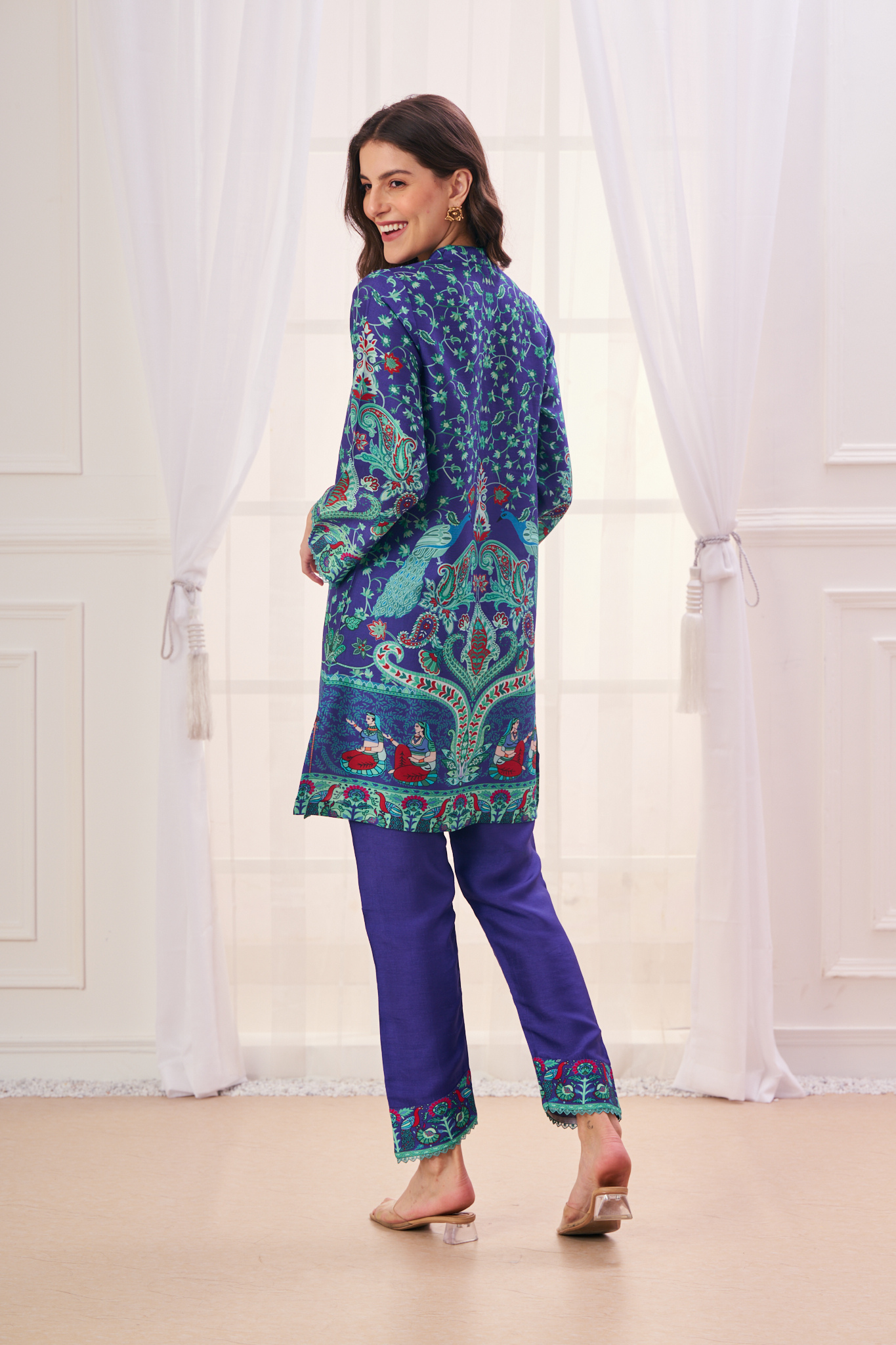 Taroob Silk Linen Mughal Art Kurta Set