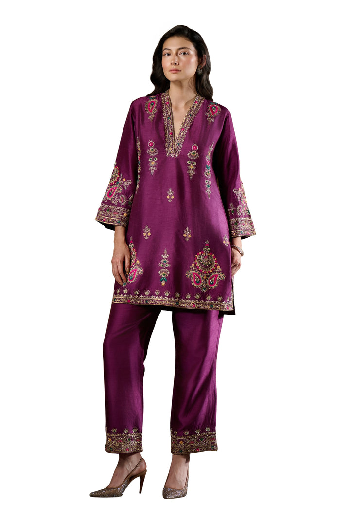 Taroob Chand Bagh Hand Embellished Kurta Set