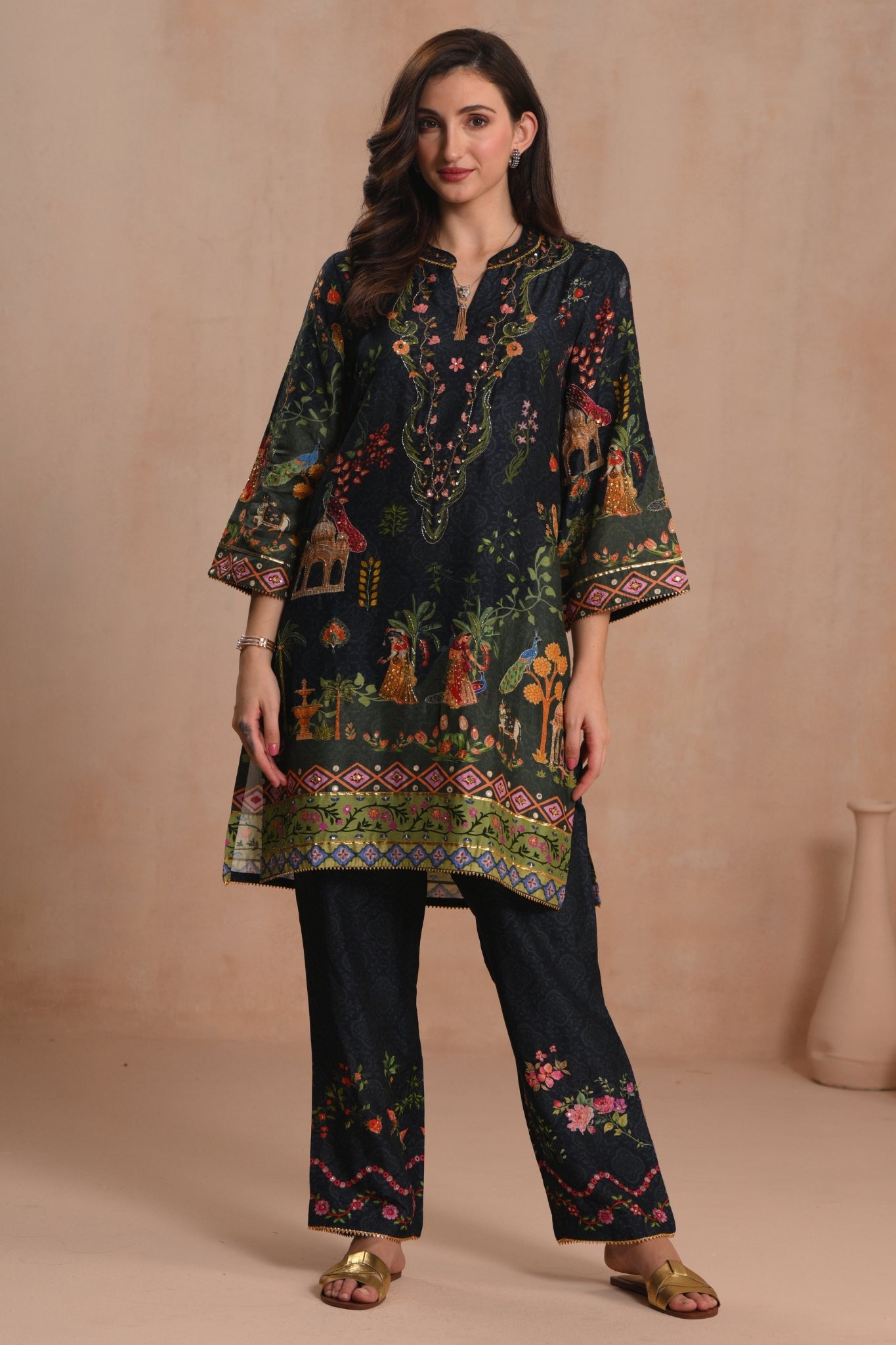 Women's Navy Bagh-e-Shahi Kurta Set Taroob