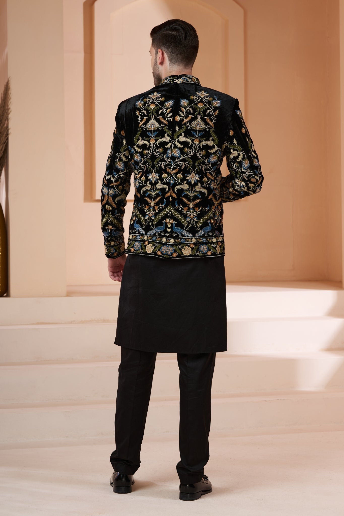 Taroob Embroidered Velvet Men's Bandhgala
