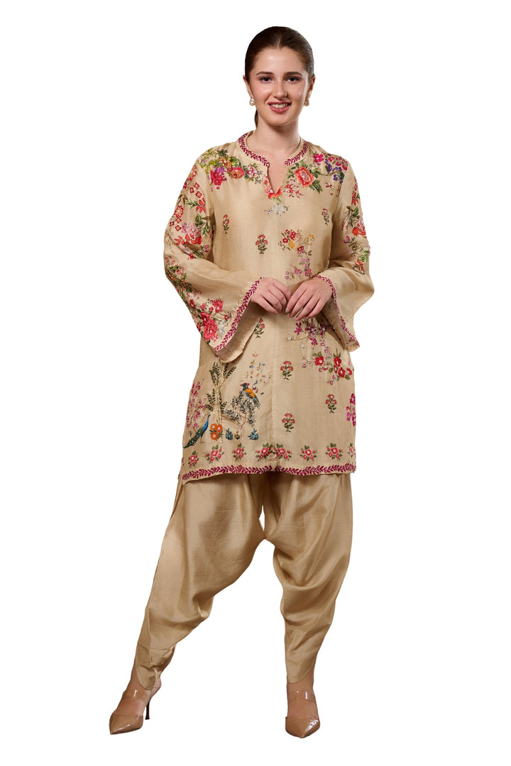 Taroob Mor Mahal Embroidered Kurta Set