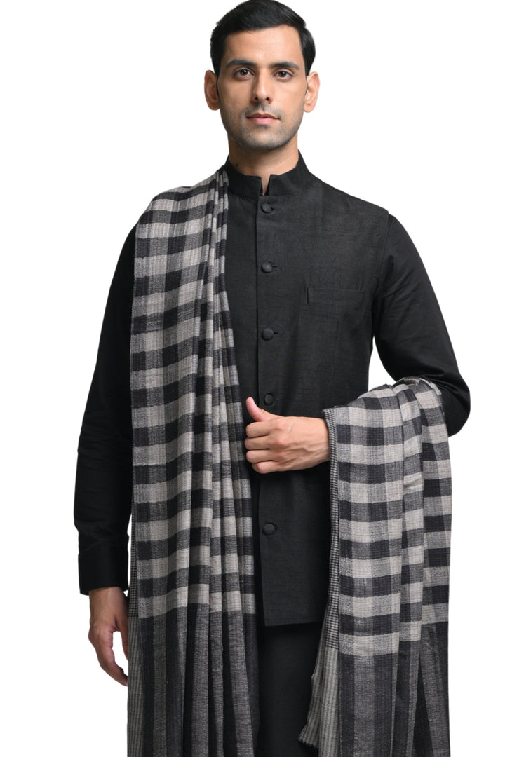 Taroob Fine Wool Checkered Reversible Dusala