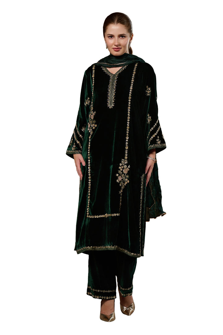 Taroob Floral Symphony Hand Embellished Kurta Set