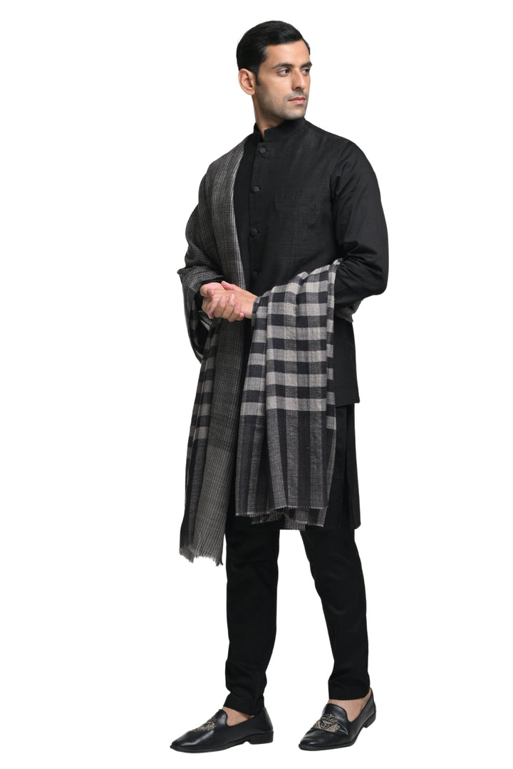 Taroob Fine Wool Checkered Reversible Dusala