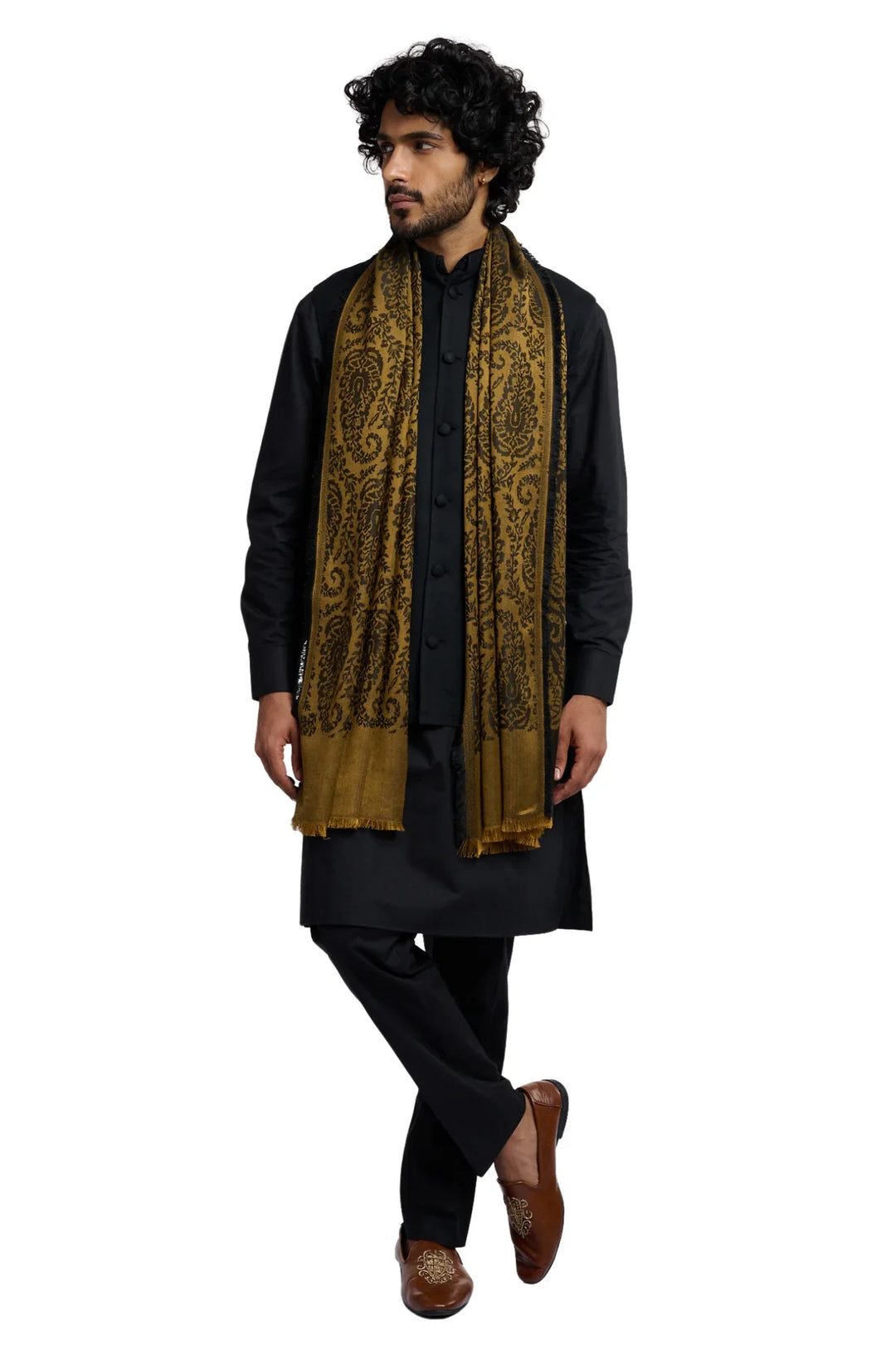 Taroob Gift Set of Unisex Black & Gold Stole for Him or Her