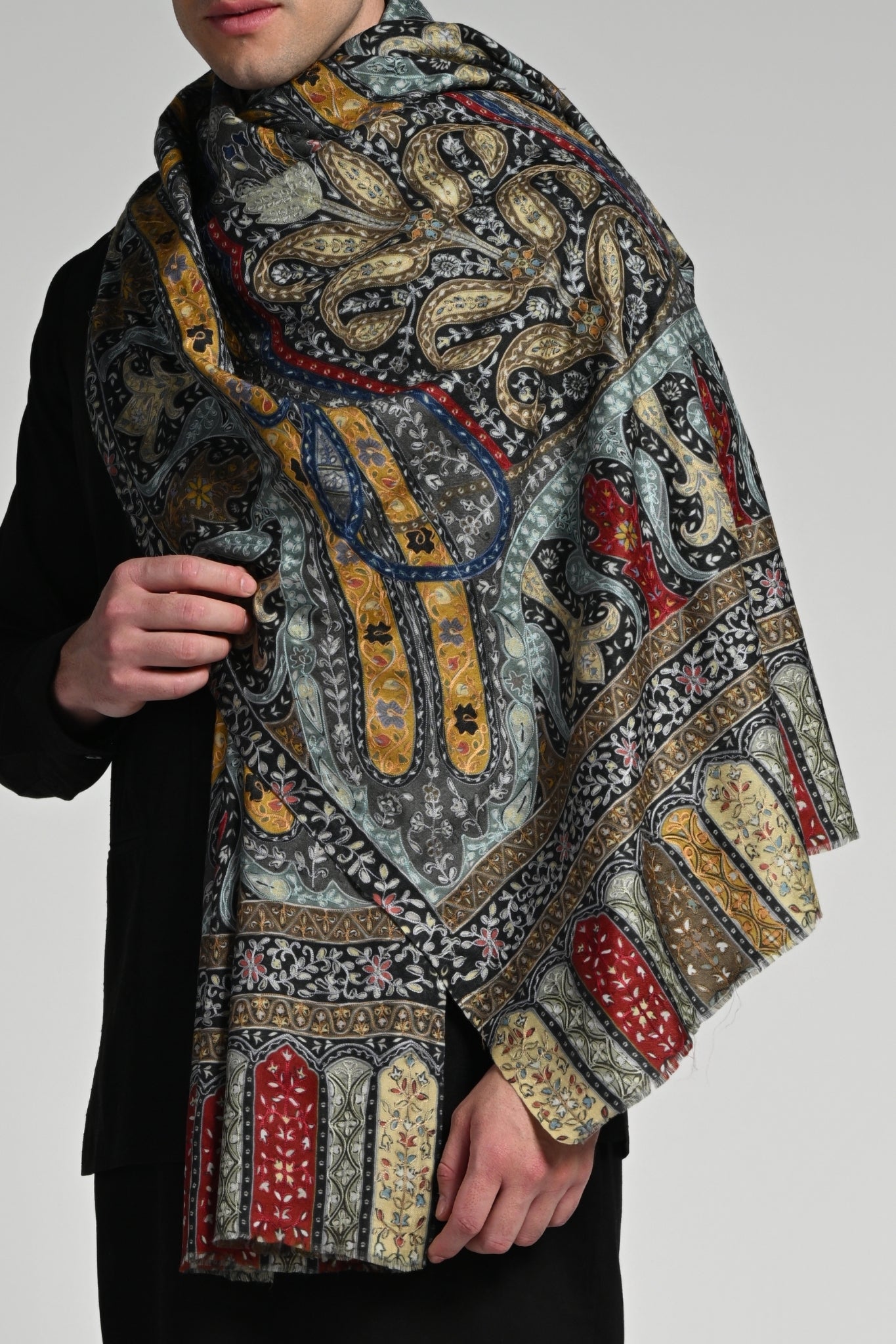 Taroob Embroidered Kashmiri Kalamkari Stole