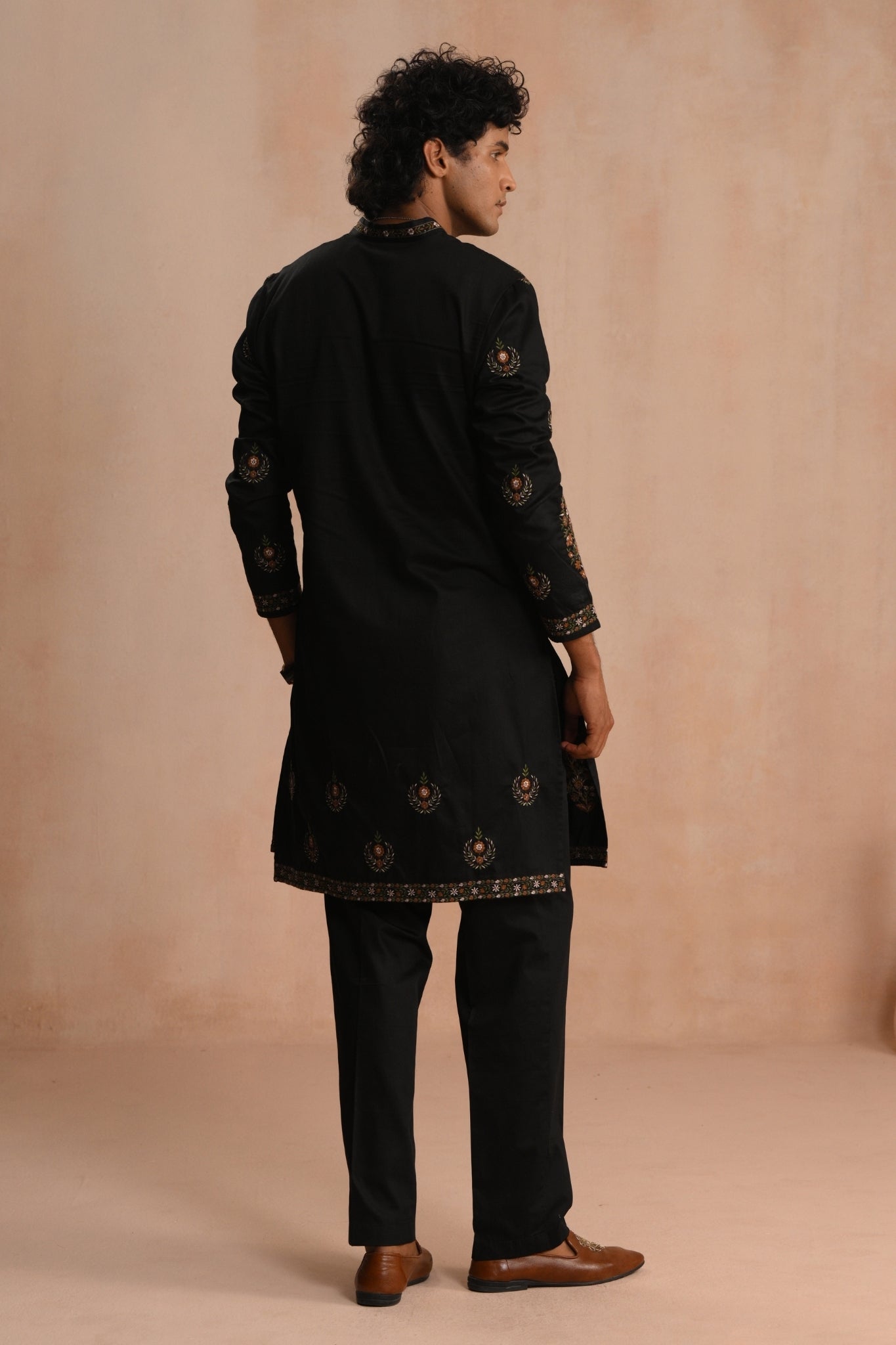 Black Mehrab Embroidered Kurta Pajama Set