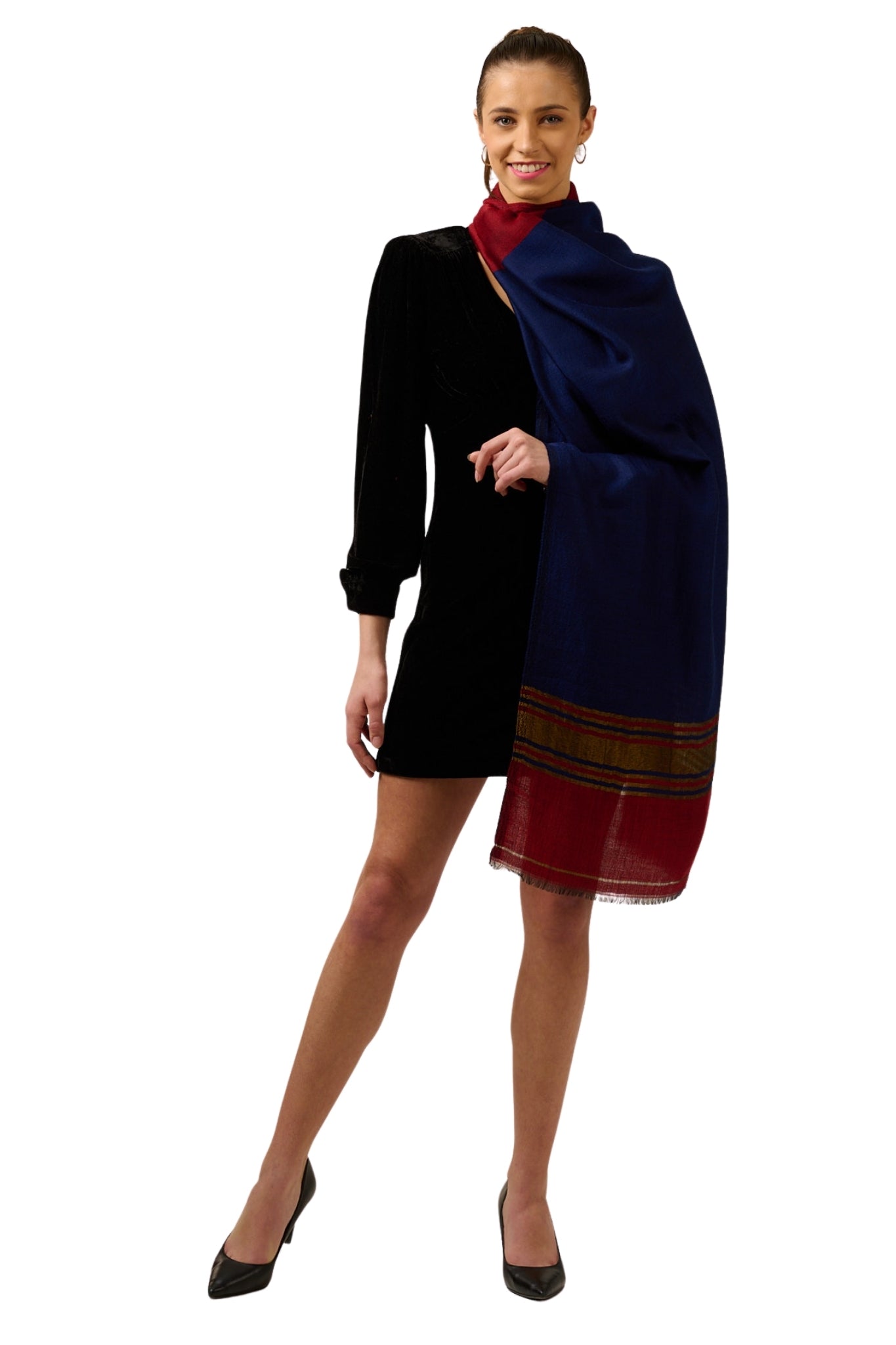 Ultra Soft Wool Zari Stole – Women's Zari Stoles (Fine Wool Shikara) – Styling view | Taroob