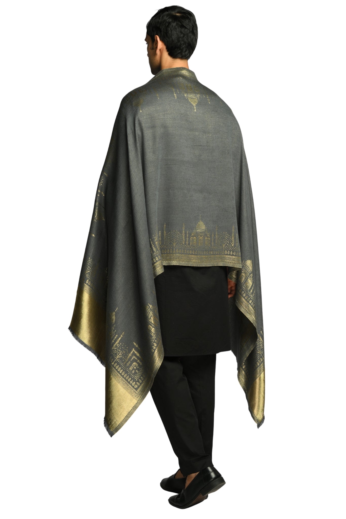 Taroob Taj Noor Resham Stole