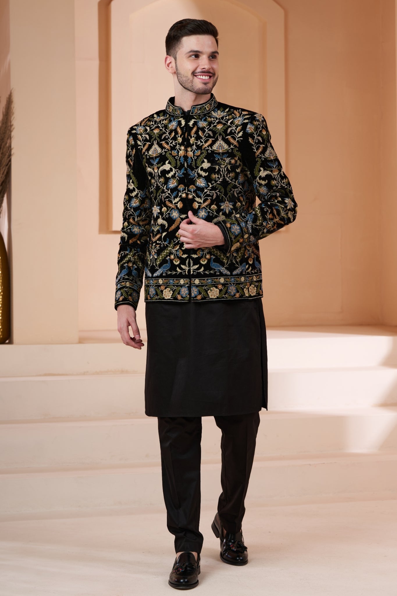 Taroob Embroidered Velvet Men's Bandhgala