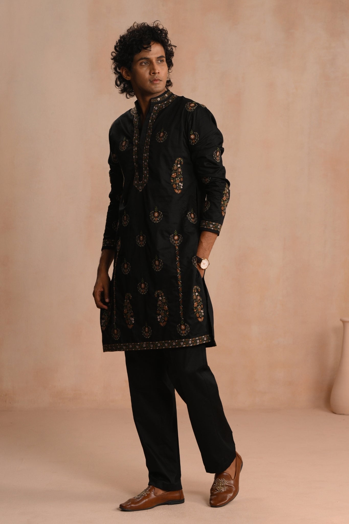 Black Mehrab Embroidered Kurta Pajama Set