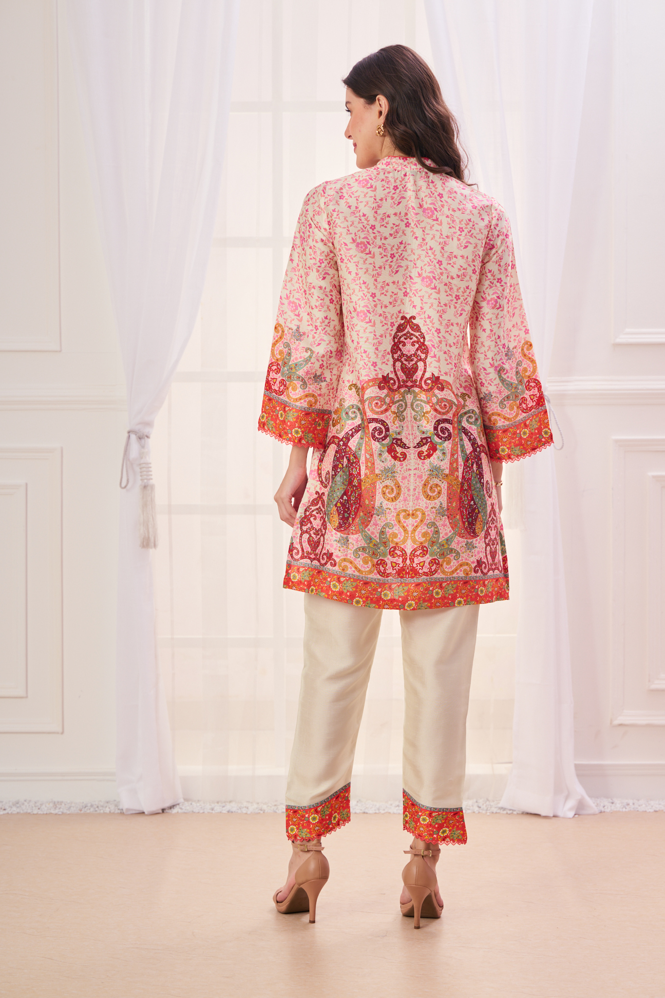 Taroob Silk Linen Paisley Kurta Set
