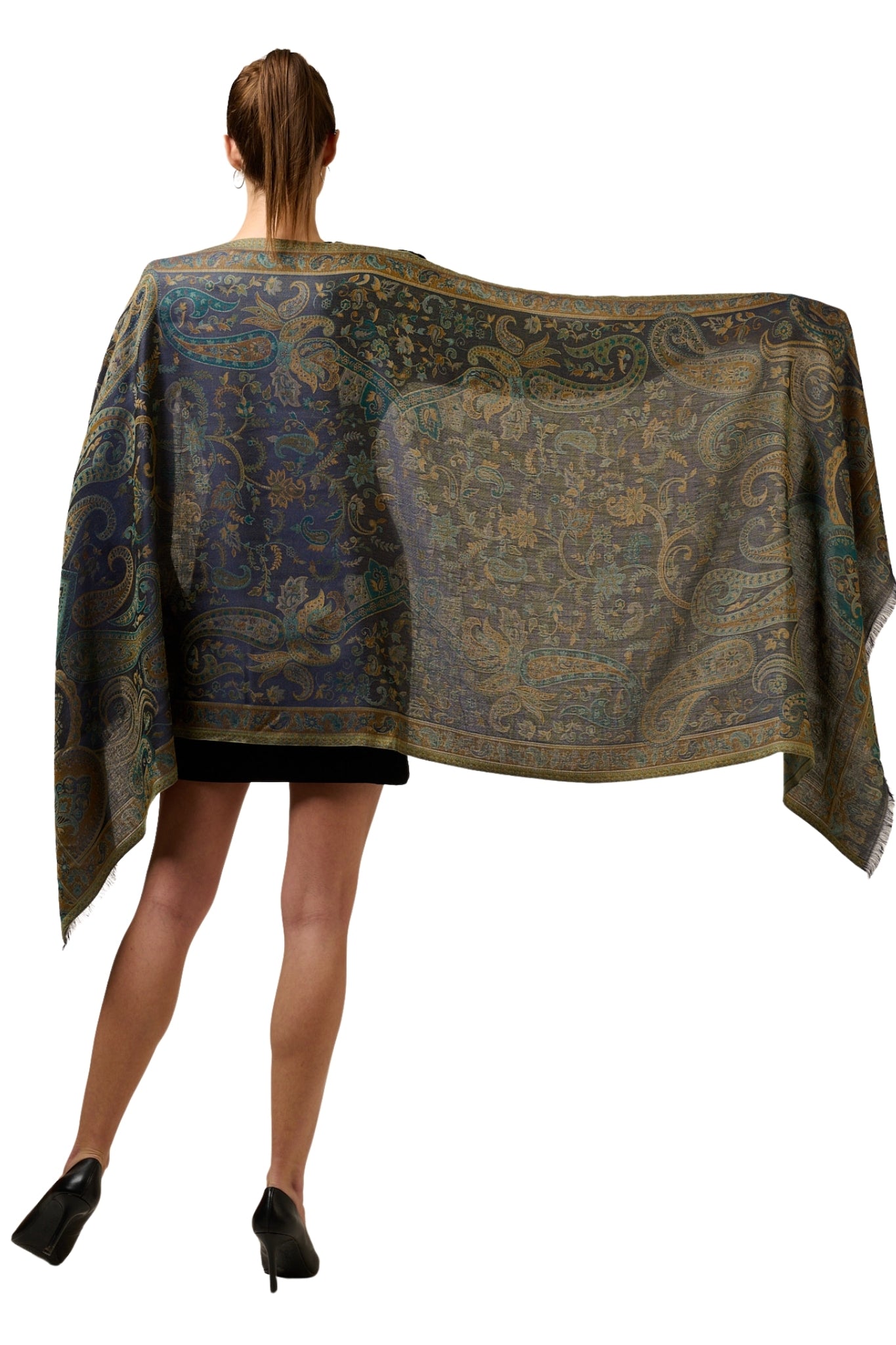 Taroob Beautiful Kashmiri Paisley Jamawar Stole
