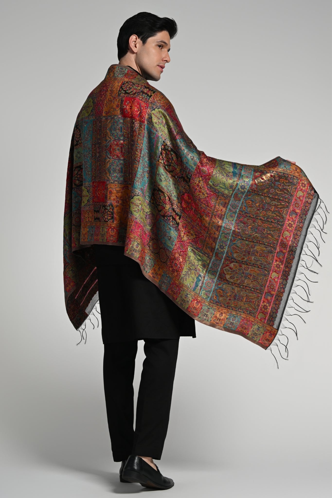 Taroob Kashmiri Silk Kaani Stole
