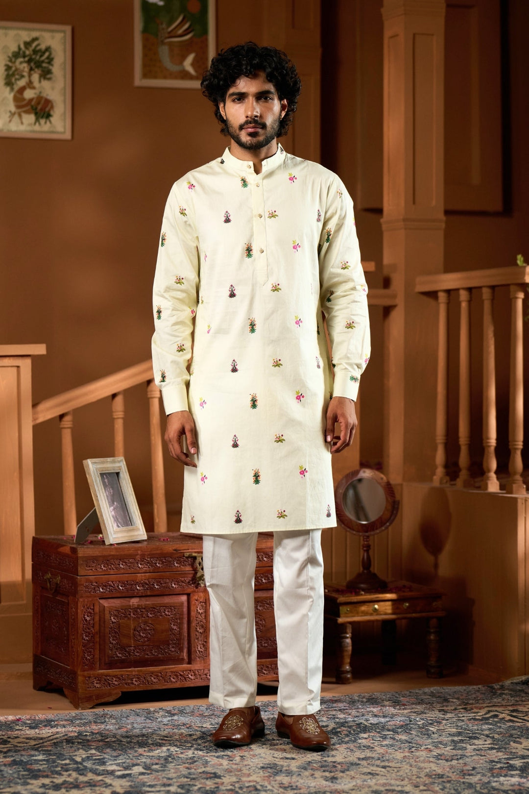Taroob Kashmiri Motifs Printed Kurta Pajama Set