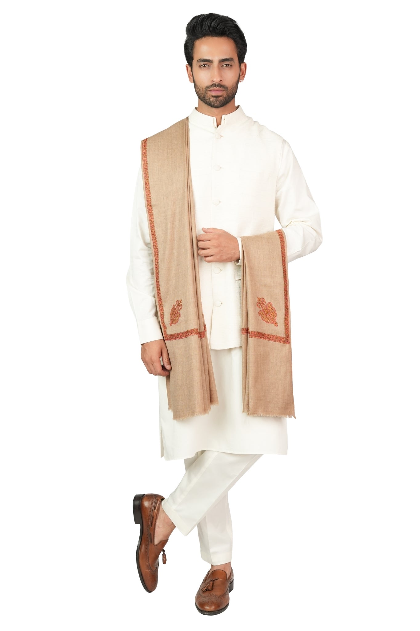 Taroob Embroidered Wool Dusala