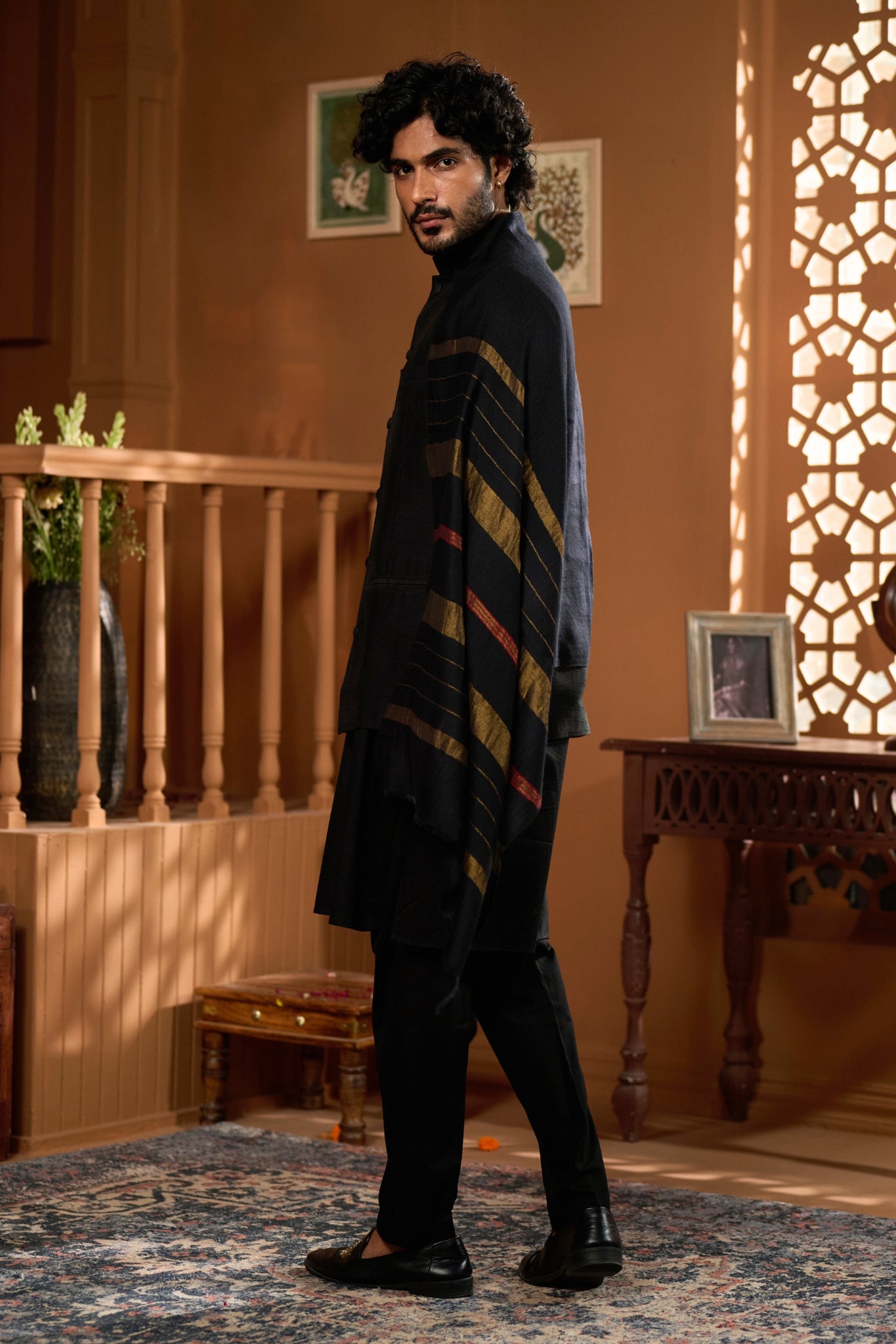 Taroob Pure Pashmina Zari Stole