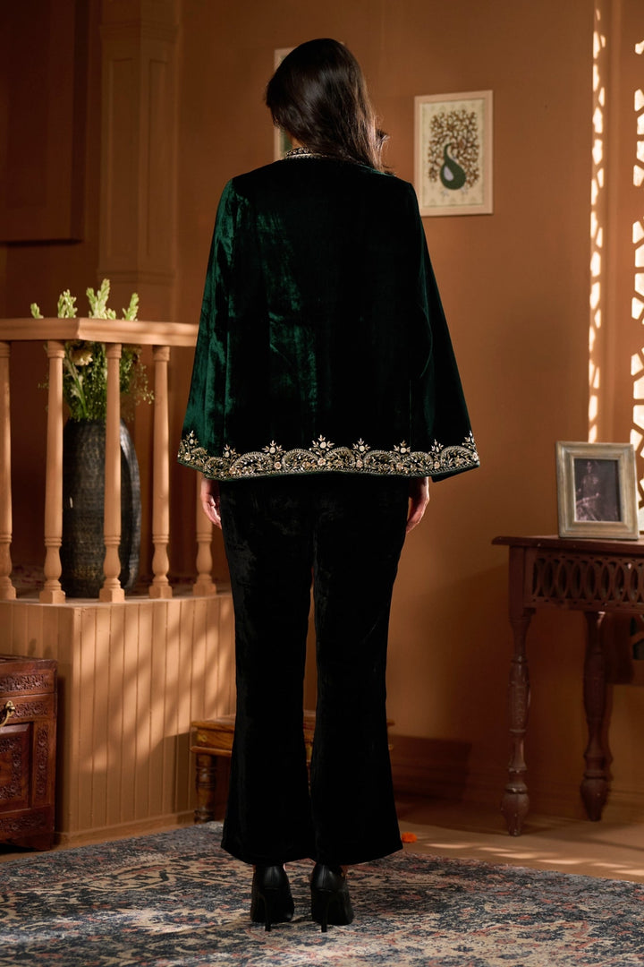 Taroob Velvet  Embroidered Zewar Cape
